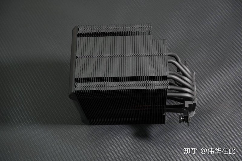 LED路灯散热器：城市夜空的守护者